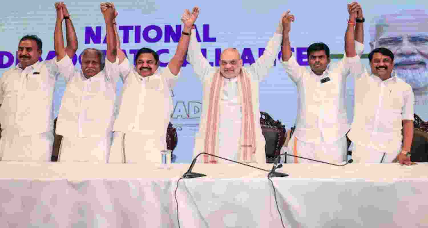 EPS hints at coalition with BJP only for 2026 Polls EPS hints at coalition with BJP only for 2026 Polls