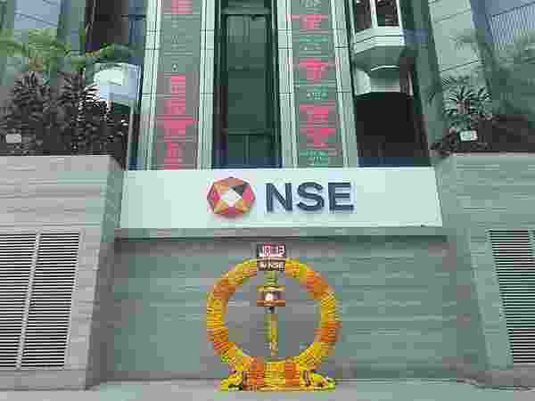 NSE sets world record with 1,971 cr transactions in a single day NSE sets world record with 1,971 cr transactions in a single day