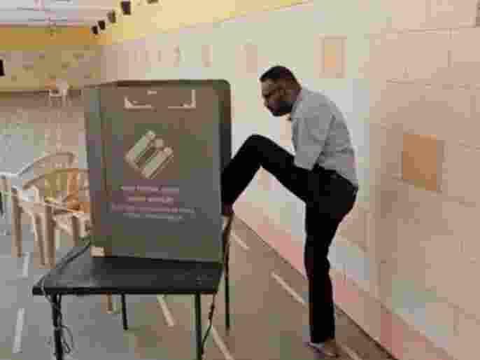 Gujarat's LS polls witness inspirational acts of voting despite physical challenges; NRGs turn up in large numbers Gujarat's LS polls witness inspirational acts of voting despite physical challenges; NRGs turn up in large numbers