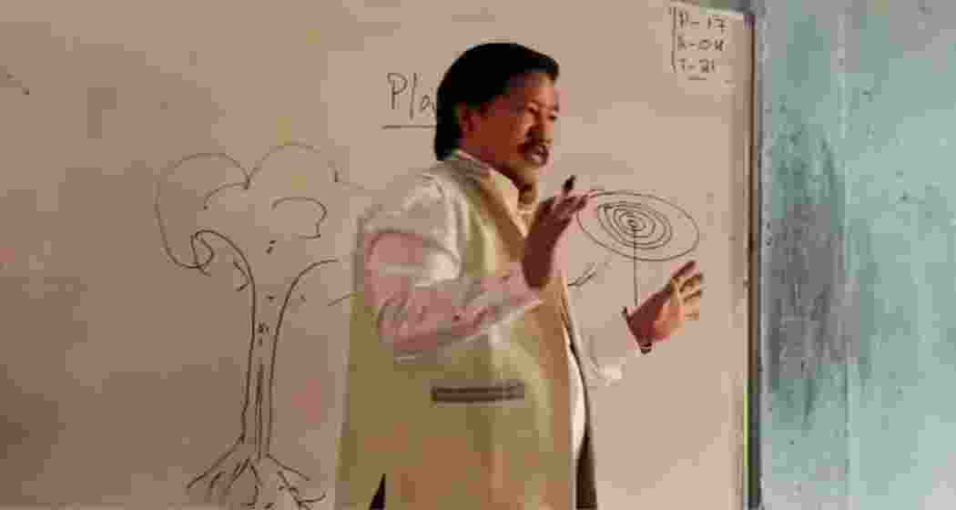 BJP MLA from the 21st Koloriang constituency in Kurung Kumey district, Pani Taram teaching students. BJP MLA from the 21st Koloriang constituency in Kurung Kumey district, Pani Taram teaching students.