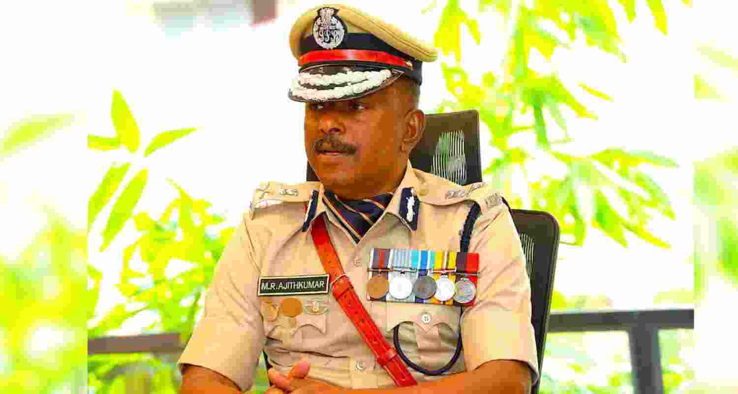 Kerala suspended IPS officer M R Ajithkumar over alleged interference in a 2023 protest assault probe after an SIT report and police chief's recommendation. Kerala suspended IPS officer M R Ajithkumar over alleged interference in a 2023 protest assault probe after an SIT report and police chief's recommendation.