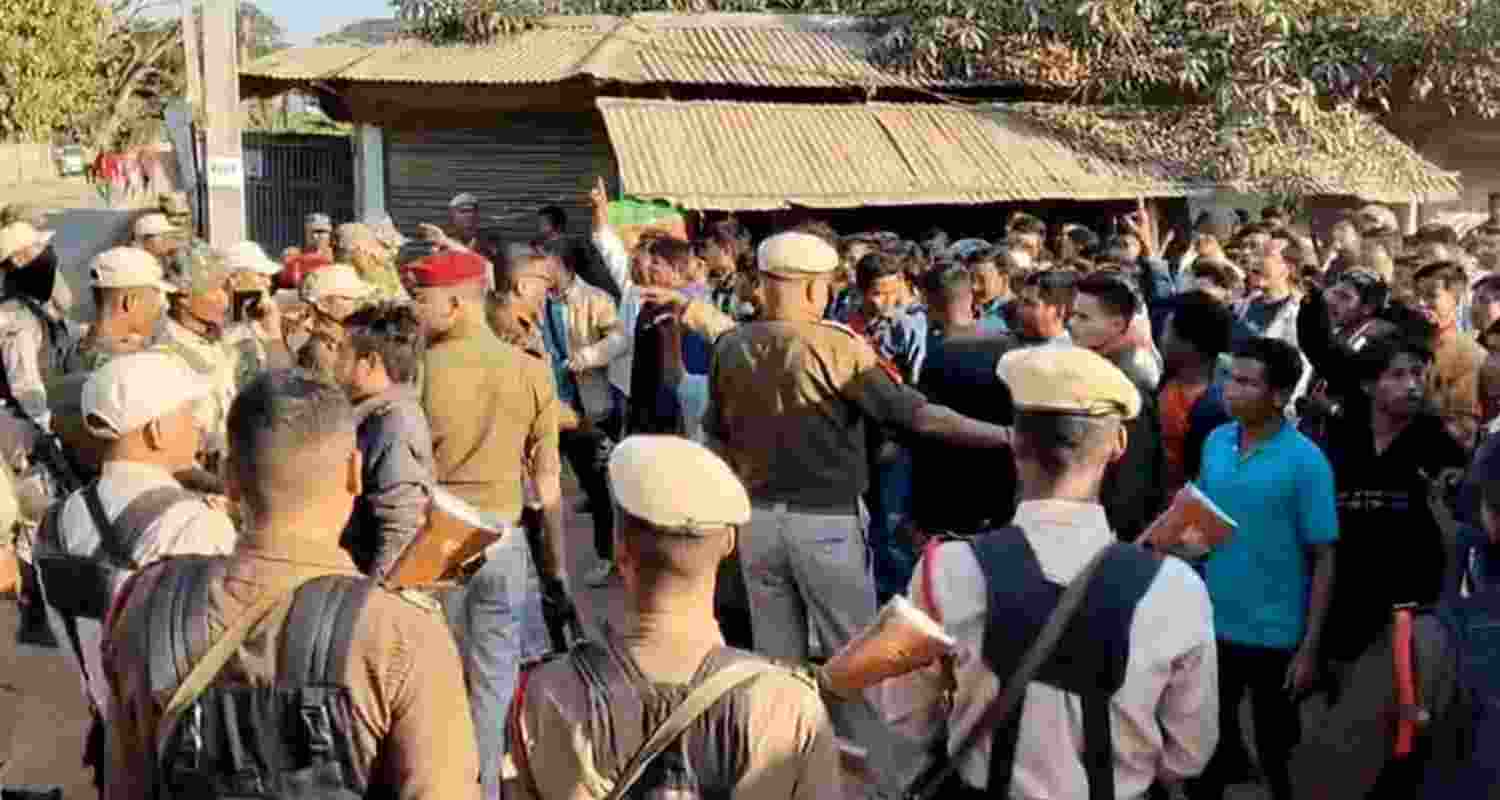 Police firing leaves four injured; curfew in Karbi Anglong Police firing leaves four injured; curfew in Karbi Anglong