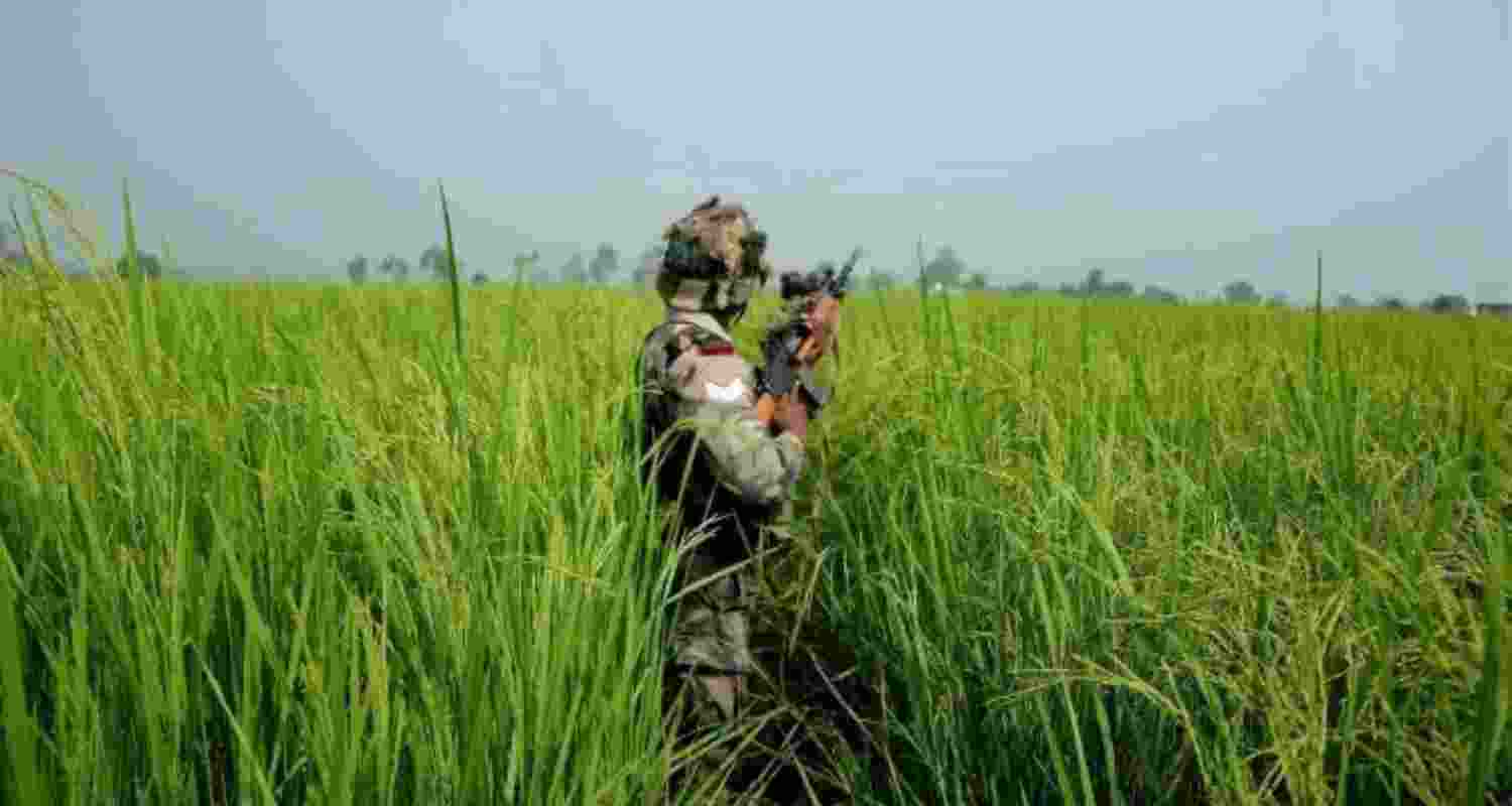 Border villagers near Attari who were asked to migrate as a precautionary measure. Border villagers near Attari who were asked to migrate as a precautionary measure.