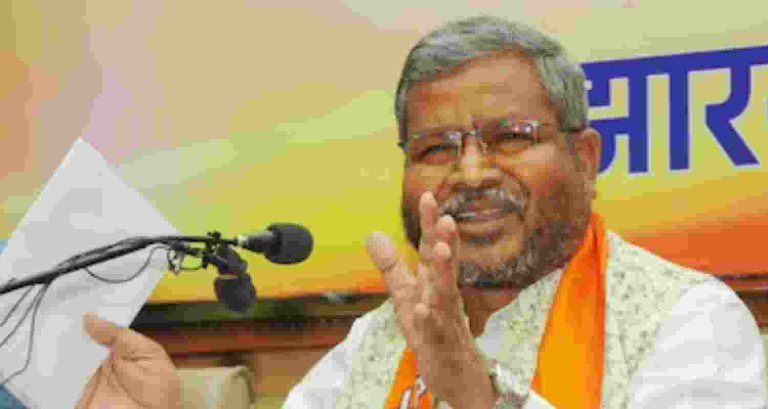 Ahead of Jharkhand Rajya Sabha polls, NDA shifts MLAs to a Ranchi hotel as BJP-backed candidate Parimal Nathwani seeks support. Ahead of Jharkhand Rajya Sabha polls, NDA shifts MLAs to a Ranchi hotel as BJP-backed candidate Parimal Nathwani seeks support.