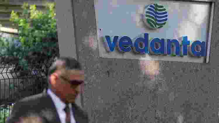 Investors' attention turns to Vedanta Ltd as it's shares got a boost in morning deals on BSE on Friday after a bulk deal with its promoter Finsider International Company Ltd. Investors' attention turns to Vedanta Ltd as it's shares got a boost in morning deals on BSE on Friday after a bulk deal with its promoter Finsider International Company Ltd.