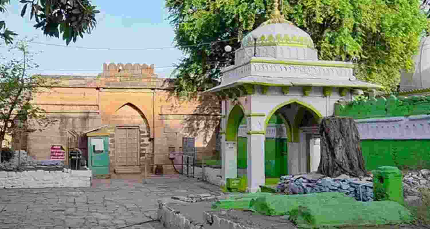 Hindu petitioners seek return of the Bhojshala Vagdevi idol from the British Museum after the MP High Court declared the site a temple. Hindu petitioners seek return of the Bhojshala Vagdevi idol from the British Museum after the MP High Court declared the site a temple.