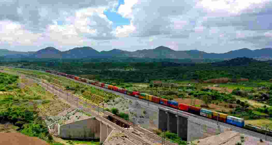 Overview of 55 railway projects in Bihar: 31 new lines, 2 gauge conversions, and 22 track doubling initiatives as of April 1, 2024. Overview of 55 railway projects in Bihar: 31 new lines, 2 gauge conversions, and 22 track doubling initiatives as of April 1, 2024.