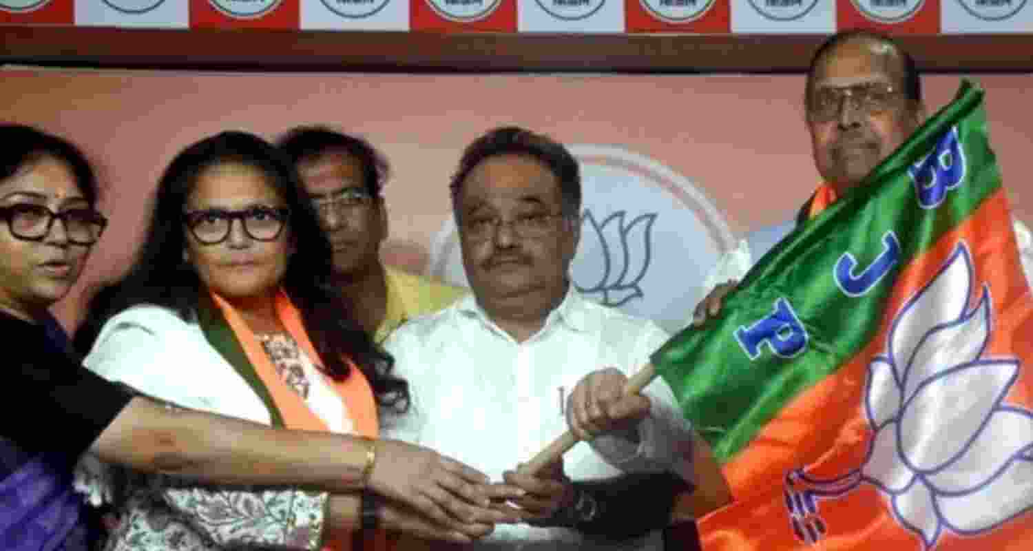 Stir in WB BJP as ex-TMC MPs get RS tickets Stir in WB BJP as ex-TMC MPs get RS tickets