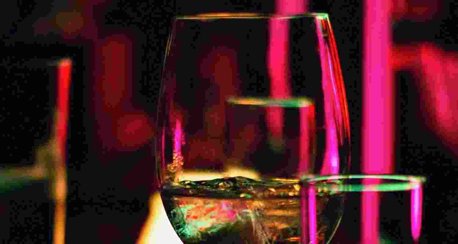 Auto-brewery syndrome: Feeling drunk without drinking Auto-brewery syndrome: Feeling drunk without drinking