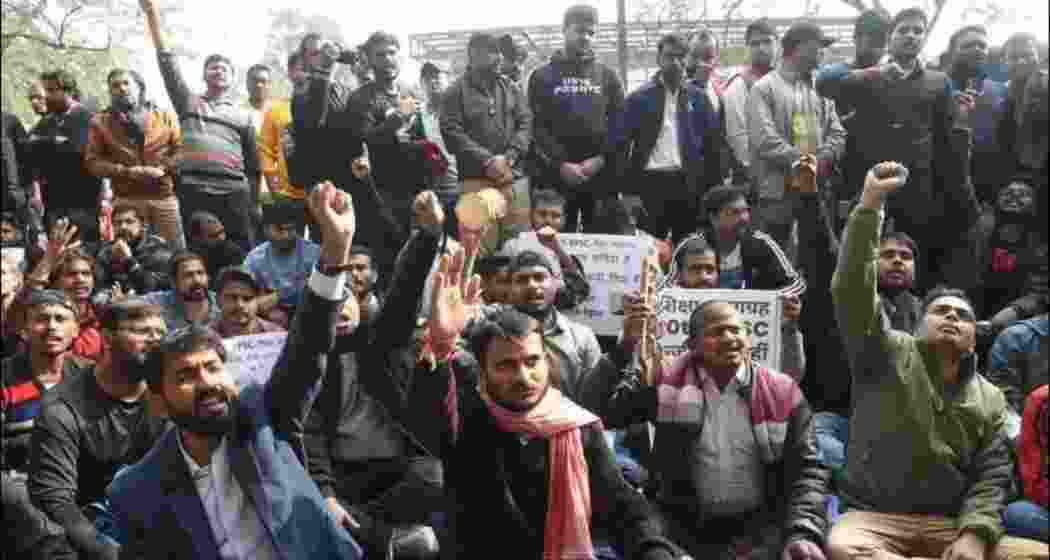 Protesters continue their sit-in at Gardani Bagh in Patna, demanding the cancellation of the entire December 13 BPSC exam. Protesters continue their sit-in at Gardani Bagh in Patna, demanding the cancellation of the entire December 13 BPSC exam.