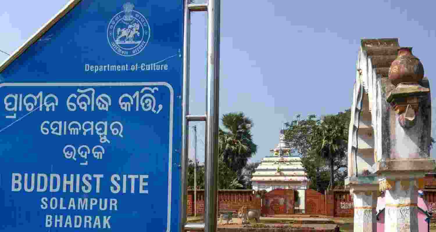 Ancient Shaiva, Buddhist sculptures found in Odisha’s Bhadrak Ancient Shaiva, Buddhist sculptures found in Odisha’s Bhadrak