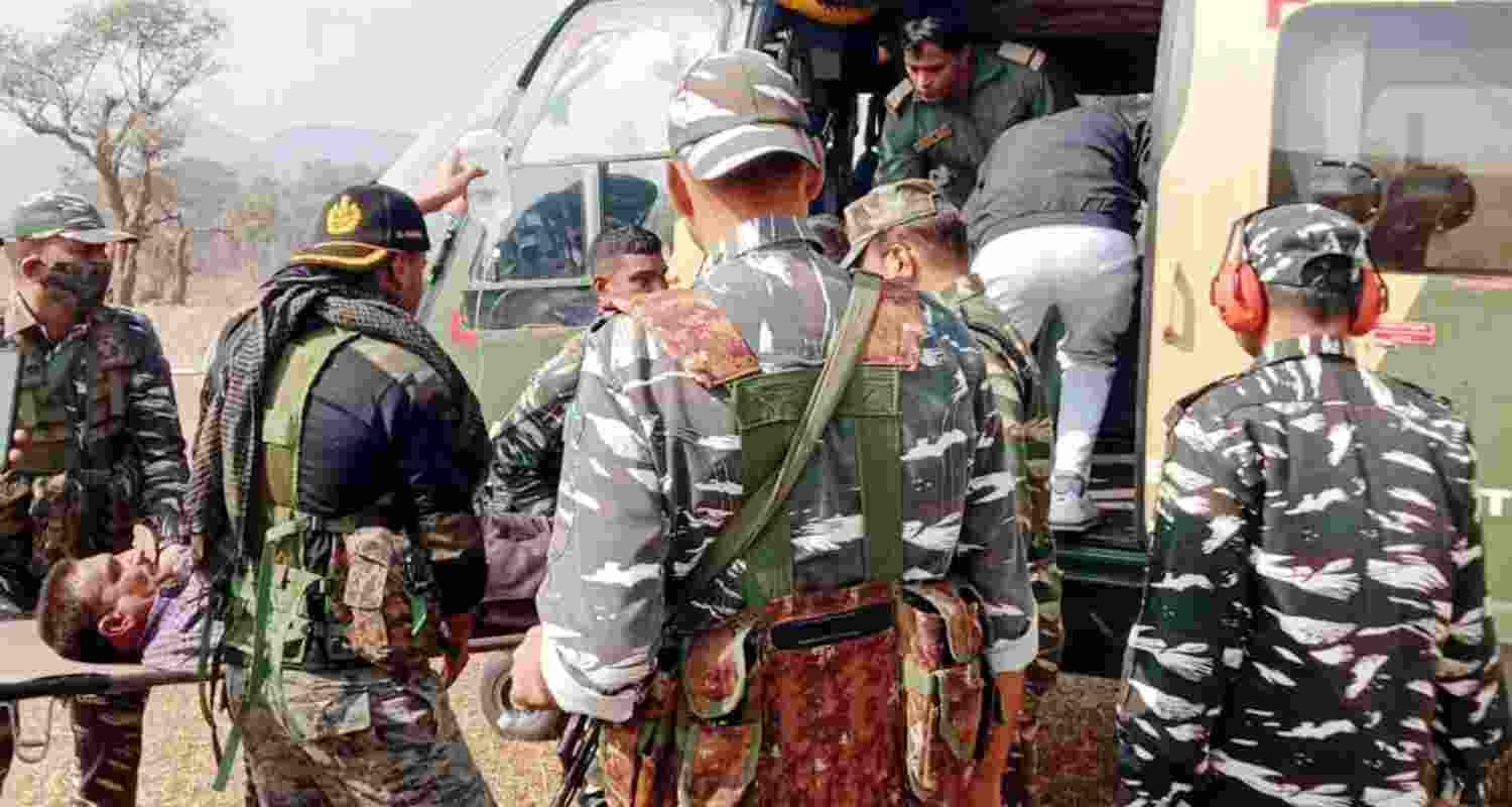 Injured CRPF Assistant Commandant Sai of CRPF 197 Battalion being airlifted to Ranchi for treatment. Injured CRPF Assistant Commandant Sai of CRPF 197 Battalion being airlifted to Ranchi for treatment.