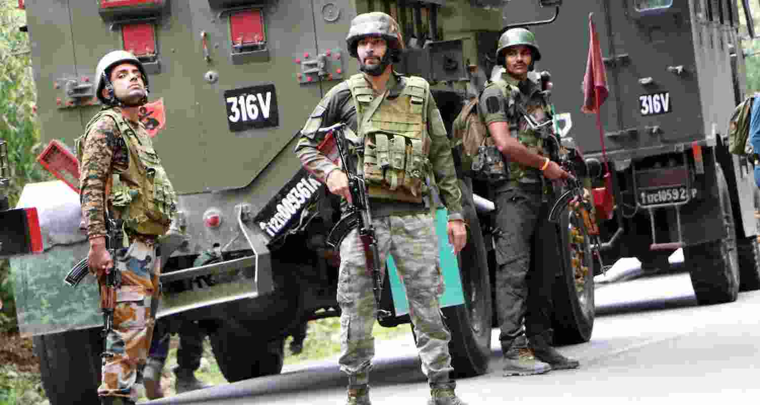 Officer among four soldiers killed in Doda encounter Officer among four soldiers killed in Doda encounter