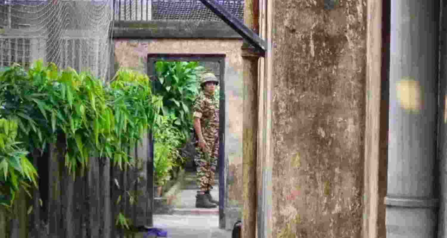 Kolkata: ED conducts raids in NRI quota medical admission scam Kolkata: ED conducts raids in NRI quota medical admission scam