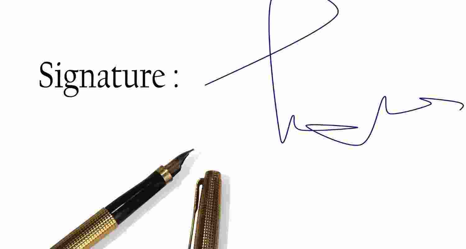 Man booked for forging Ajit Pawar’s signature in Beed Man booked for forging Ajit Pawar’s signature in Beed