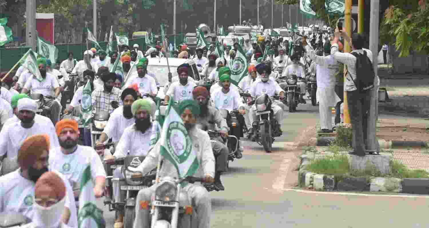 Farmers stage a motorcycle rally in Chandigarh against the proposed Indo-US trade agreement and other agricultural issues. Farmers stage a motorcycle rally in Chandigarh against the proposed Indo-US trade agreement and other agricultural issues.