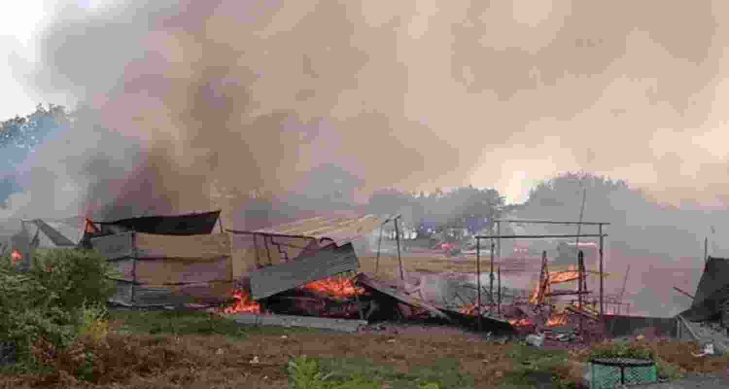 Fire engulfs Fatehpur firecracker market, 65 shops gutted Fire engulfs Fatehpur firecracker market, 65 shops gutted