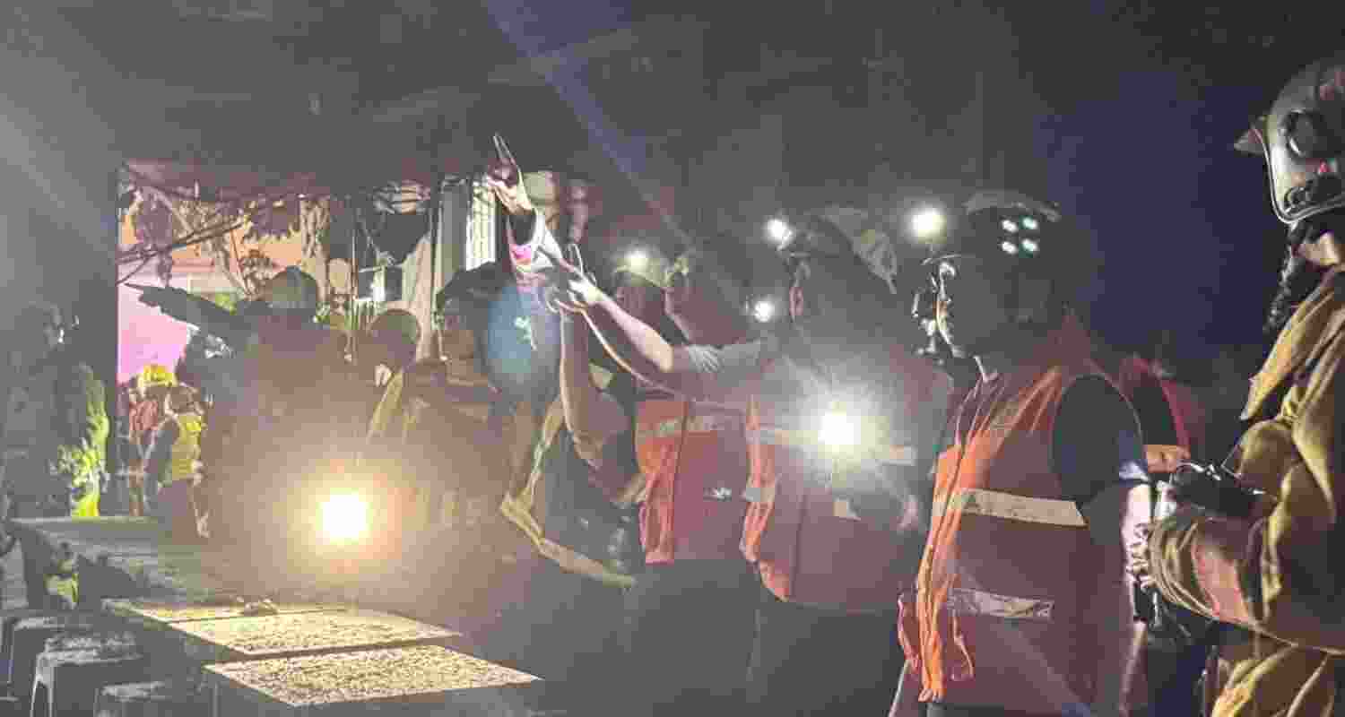 Bangkok pub fire leaves 27 dead Bangkok pub fire leaves 27 dead