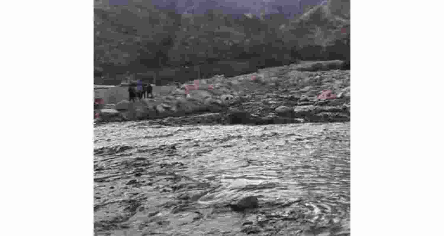 Flash flood-like situation in Jhalma Nallah Flash flood-like situation in Jhalma Nallah