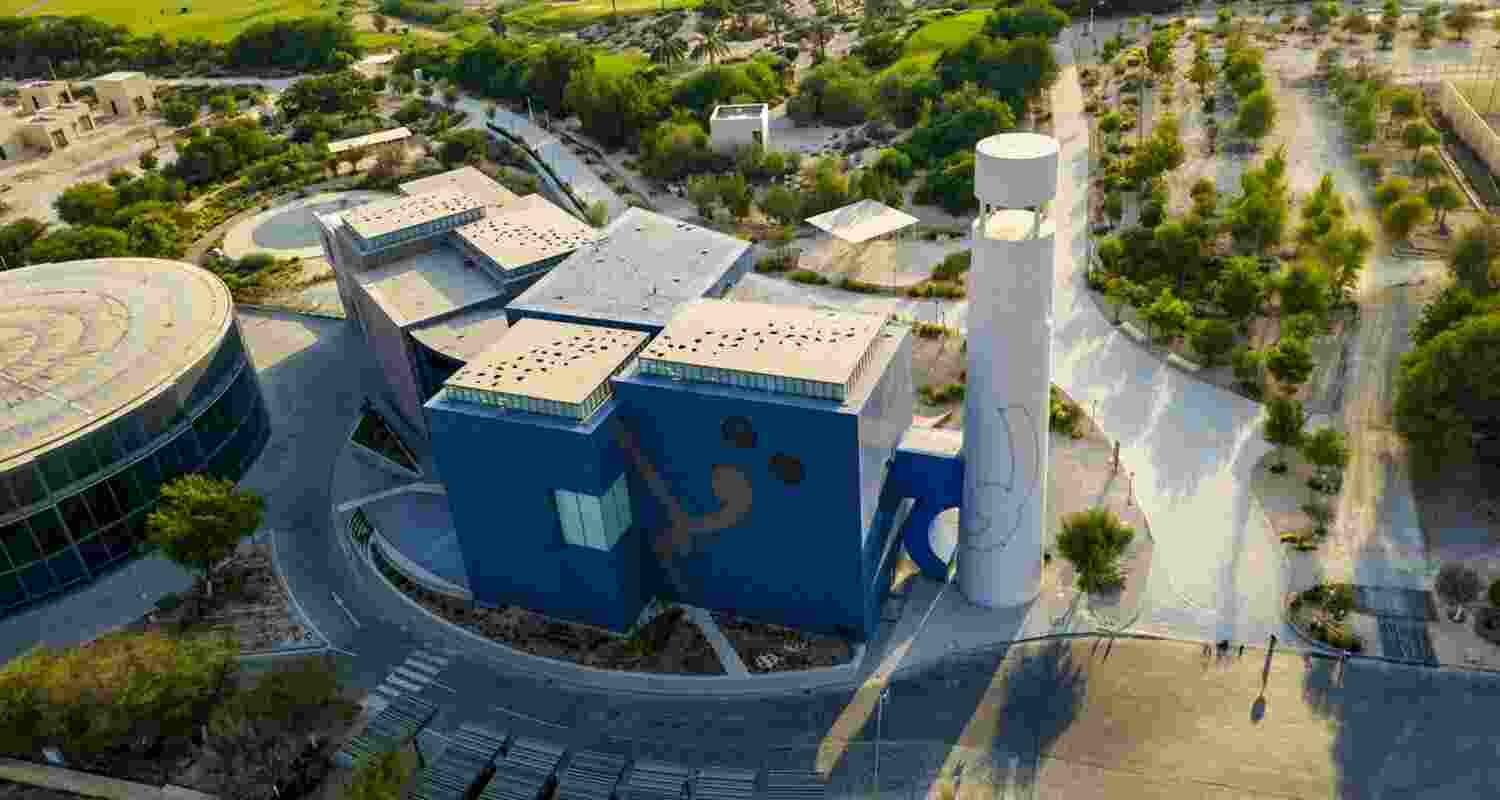 Husain was given honorary nationality of Qatar in 2010, where he spent the last years of his life, along with London, from 2006 to 2011 Husain was given honorary nationality of Qatar in 2010, where he spent the last years of his life, along with London, from 2006 to 2011