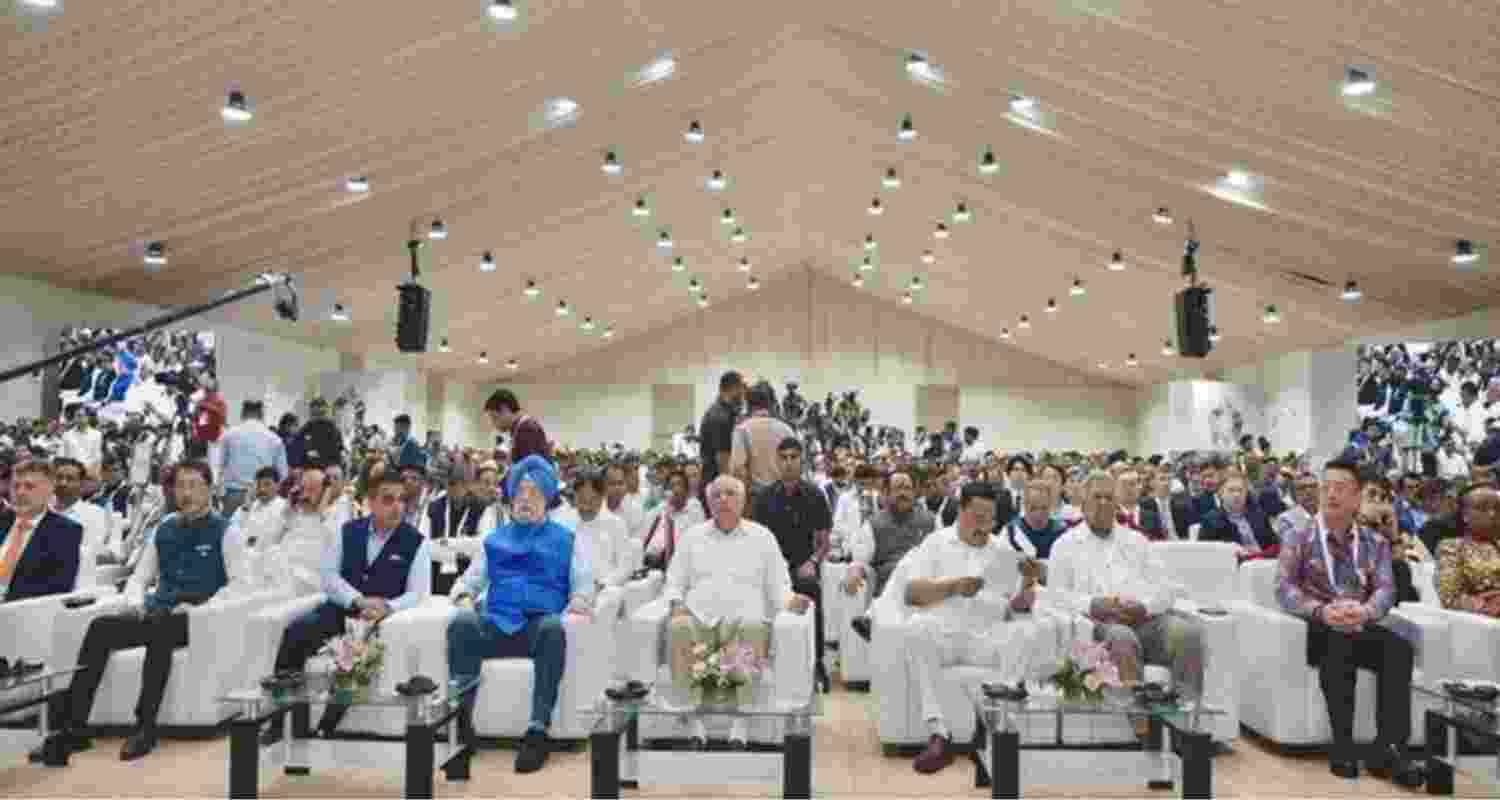 Vibrant Gujarat regional meet to take place in Vadodara Vibrant Gujarat regional meet to take place in Vadodara