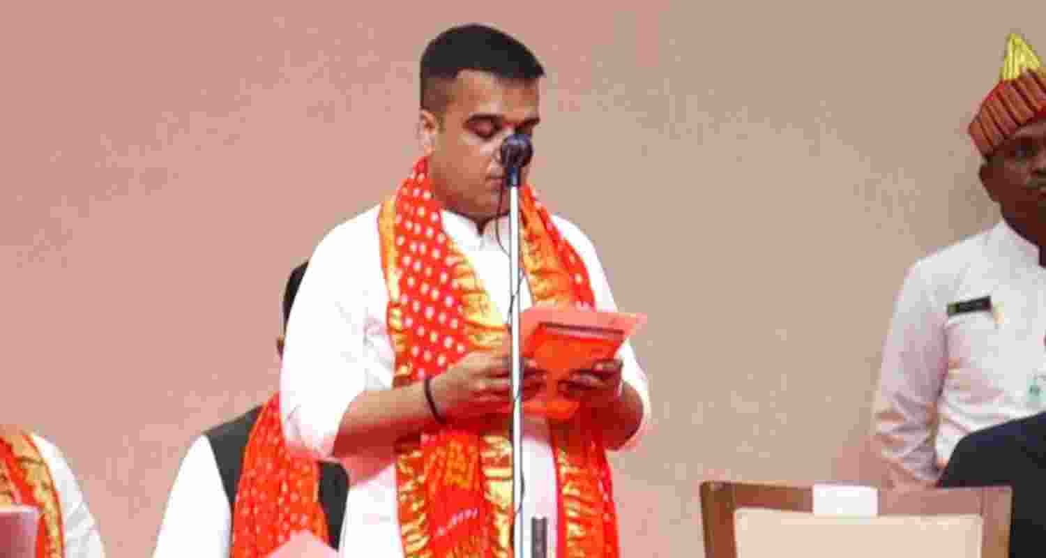 Tricolour symbolises patriotism, unity: Gujarat DyCM Harsh Sanghavi Tricolour symbolises patriotism, unity: Gujarat DyCM Harsh Sanghavi