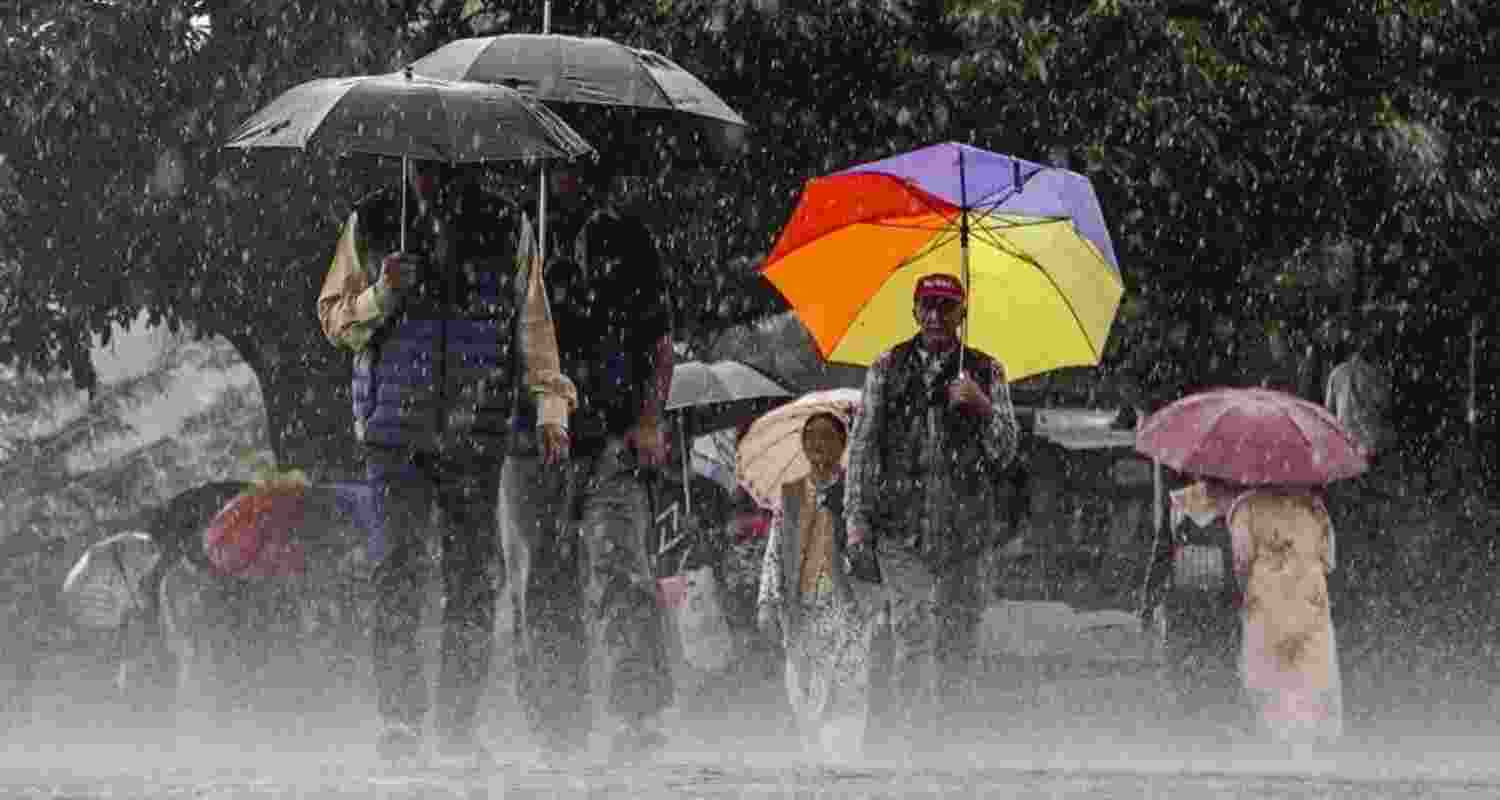 Cloudburst in Rampur, heavy rain hits Himachal Pradesh Cloudburst in Rampur, heavy rain hits Himachal Pradesh