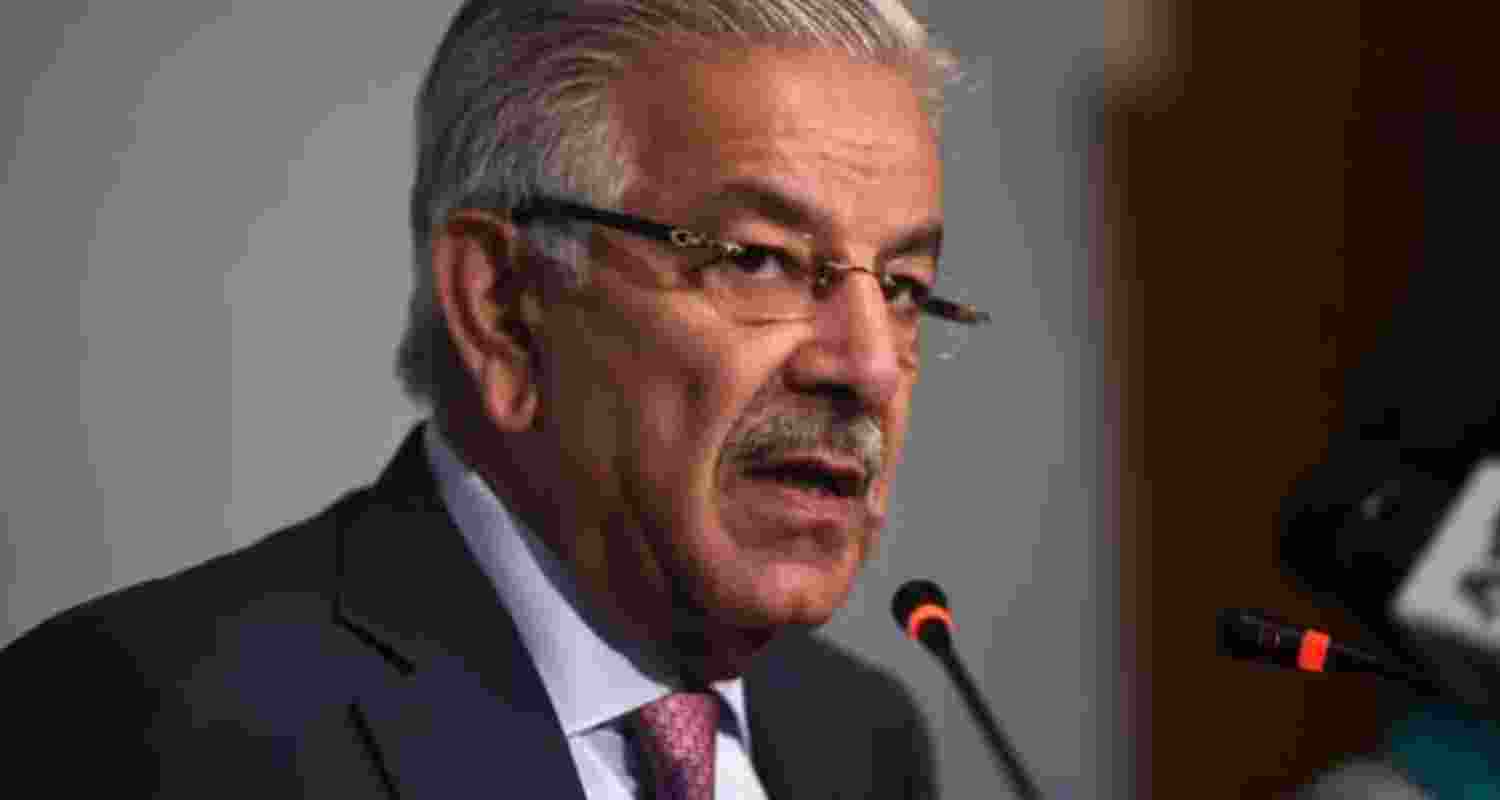 Congress-NC Alliance Faces Heat Over Article 370 After Pakistan Defence Minister's Statement. Congress-NC Alliance Faces Heat Over Article 370 After Pakistan Defence Minister's Statement.