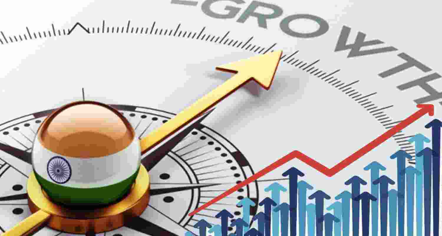 India Maintains Positive Economic Outlook For Coming Years Says Moody's Analytics. India Maintains Positive Economic Outlook For Coming Years Says Moody's Analytics.