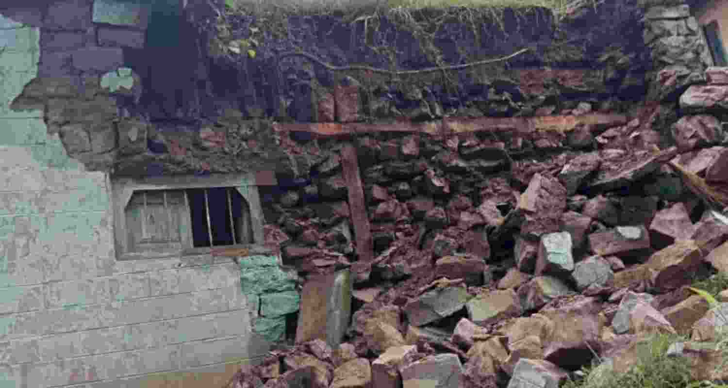 Incessant rainfall caused damage to several houses in the Mendhar area of Poonch District on Thursday night. Incessant rainfall caused damage to several houses in the Mendhar area of Poonch District on Thursday night.