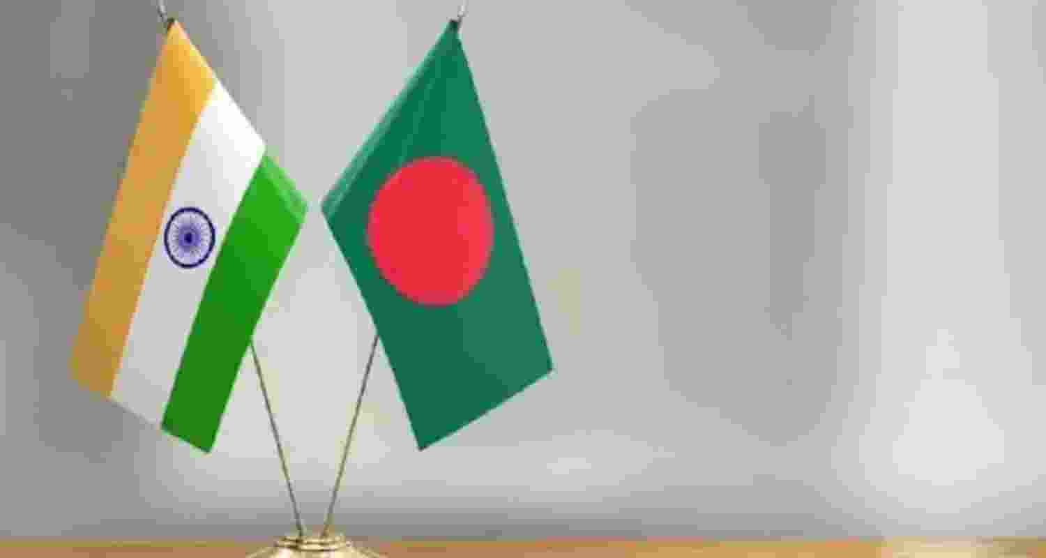 India, Bangladesh clash over minority violence reports India, Bangladesh clash over minority violence reports