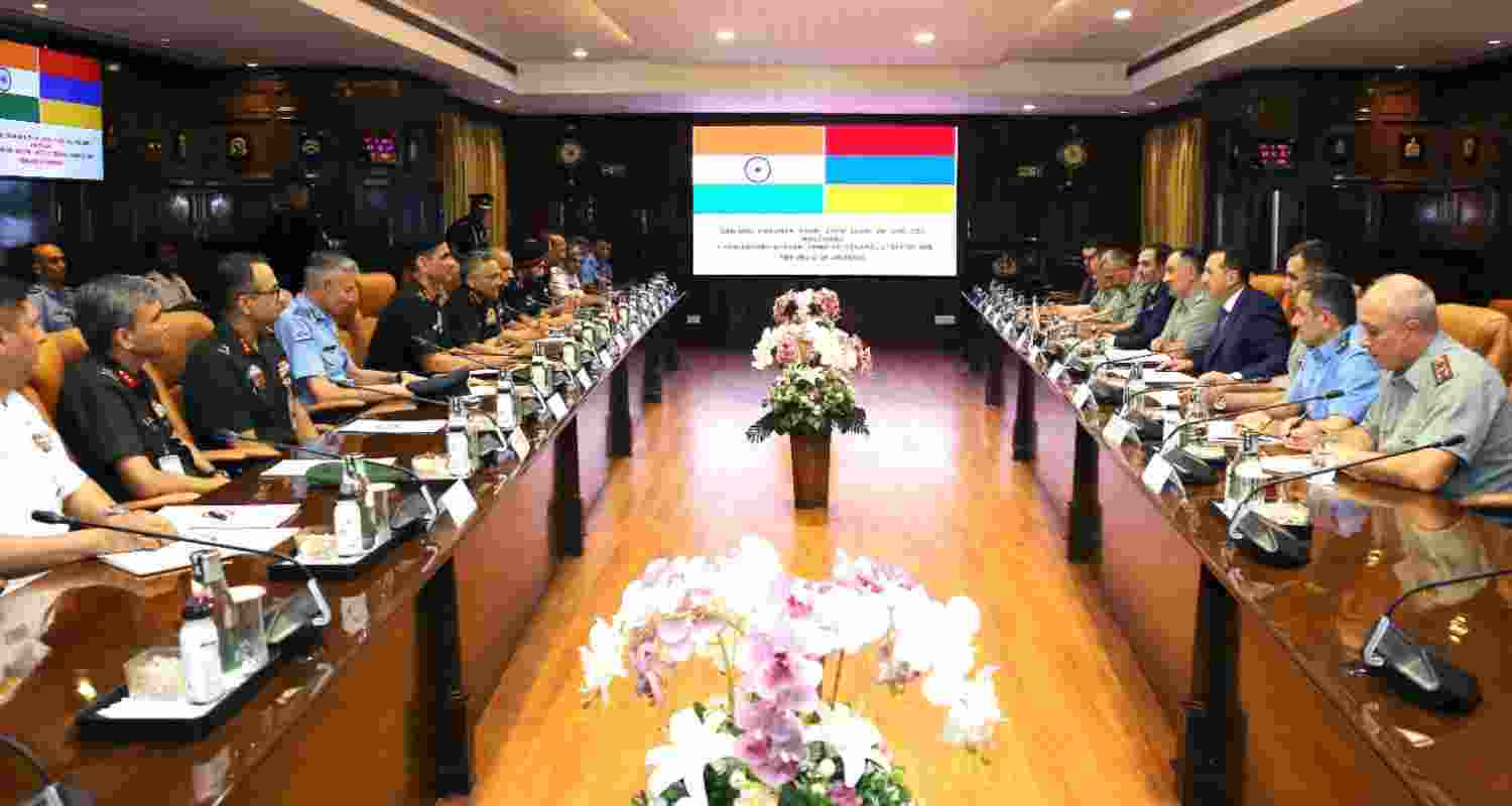 Anil Chauhan, Edvard Asryan discuss defence ties, joint military hardware projects in Delhi. Anil Chauhan, Edvard Asryan discuss defence ties, joint military hardware projects in Delhi.