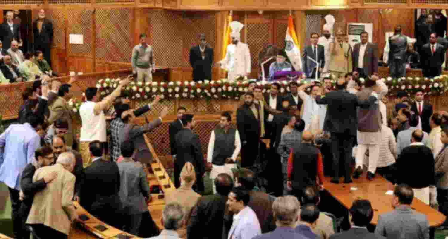 J-K passes resolution seeking restoration of special status
J-K passes resolution seeking restoration of special status