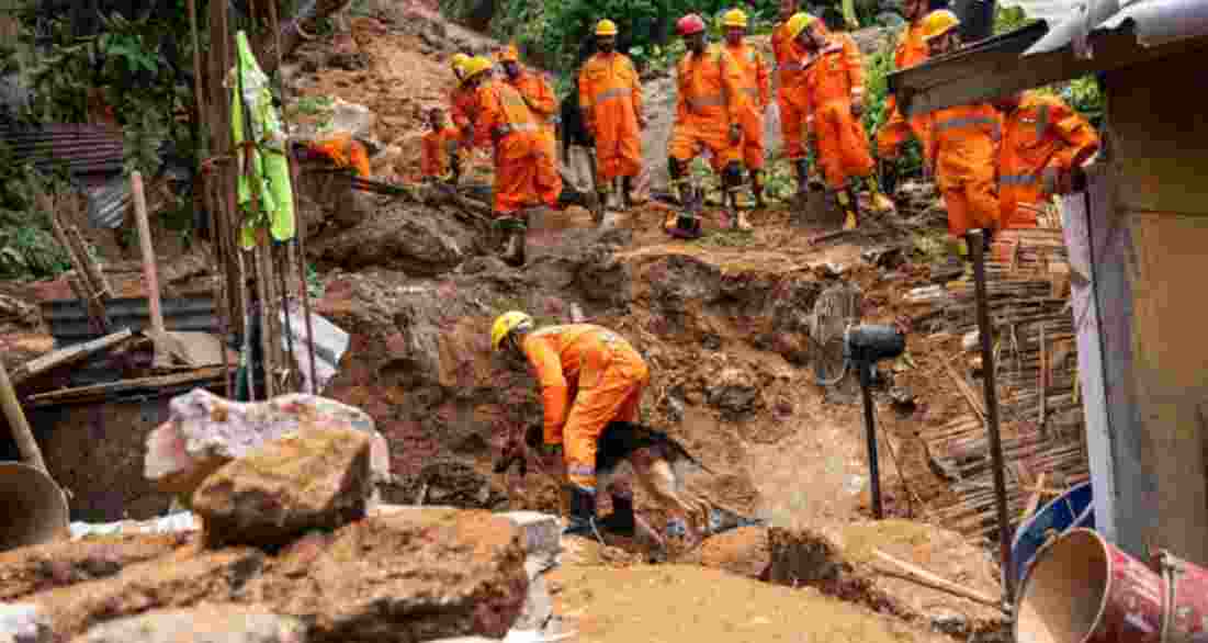 Kerala quarry rescue suspended after rockfall Kerala quarry rescue suspended after rockfall