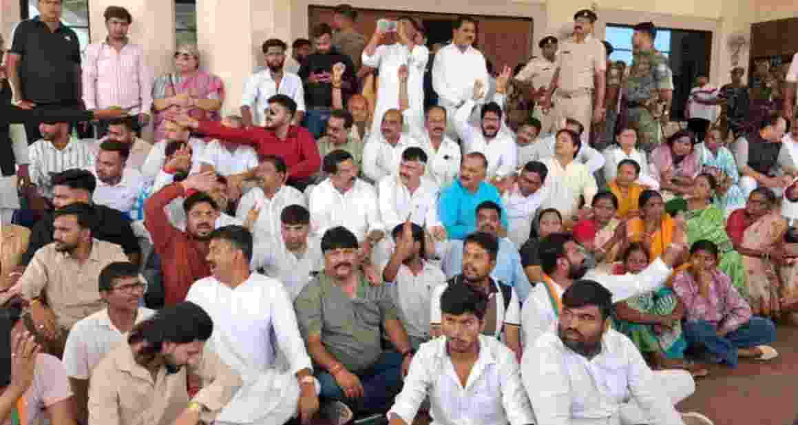 Nathwani survives scrutiny, contest set for 3 candidates in Jharkhand Nathwani survives scrutiny, contest set for 3 candidates in Jharkhand