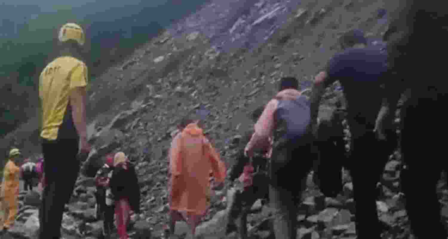 Kedarnath Yatra halted as debris blocks route in Sonprayag. Kedarnath Yatra halted as debris blocks route in Sonprayag.
