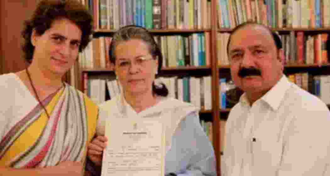 (From left to right) Congress leaders Priyanka Gandhi, Sonia Gandhi and Congress's Amethi Lok Sabha constituency candidate KL Sharma. (From left to right) Congress leaders Priyanka Gandhi, Sonia Gandhi and Congress's Amethi Lok Sabha constituency candidate KL Sharma.
