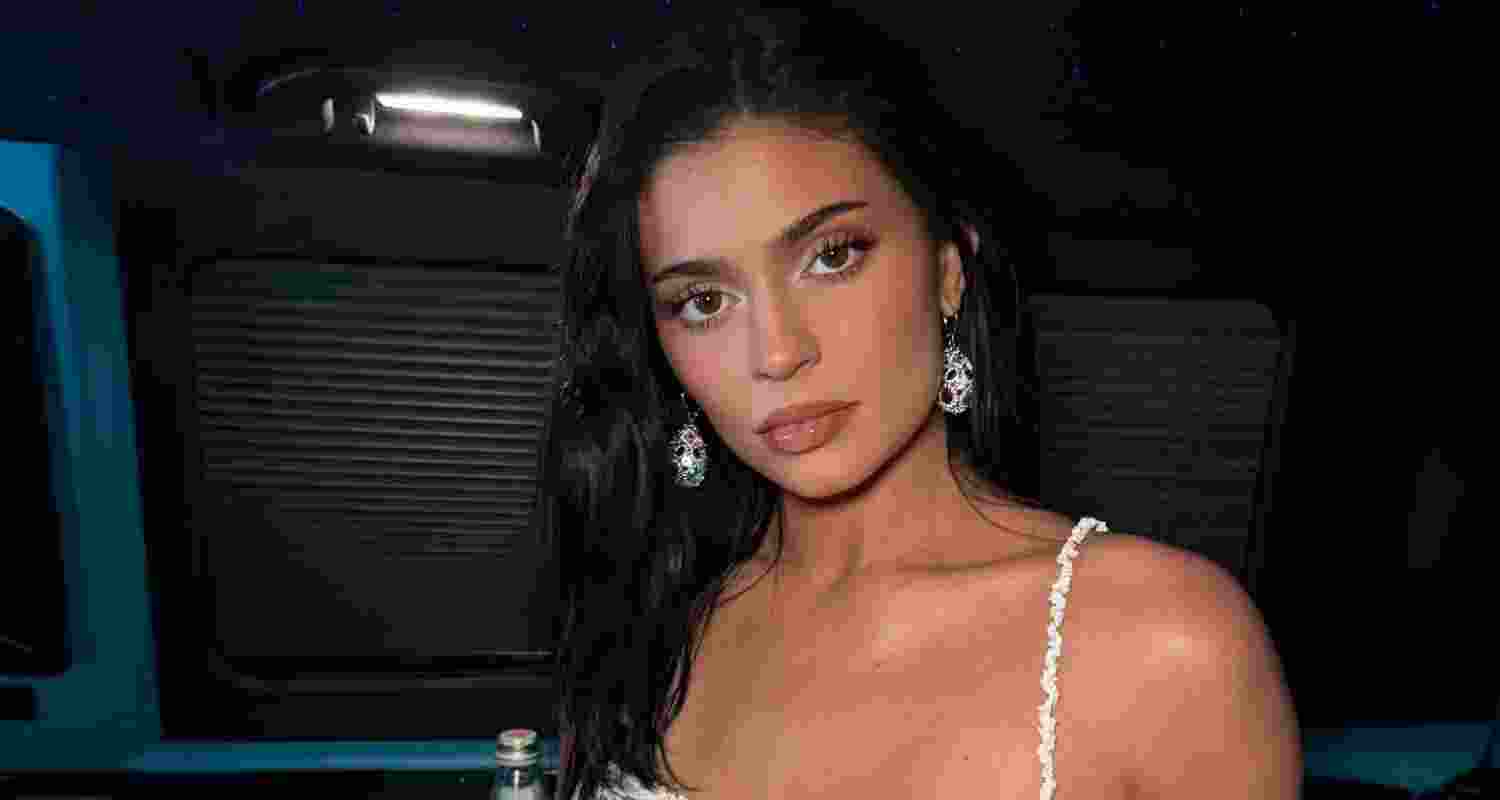 Kylie Jenner makes music debut Kylie Jenner makes music debut