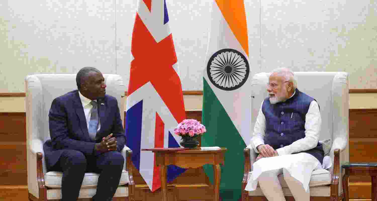 UK Foreign Secy meets PM Modi, pledges anti-terror support UK Foreign Secy meets PM Modi, pledges anti-terror support