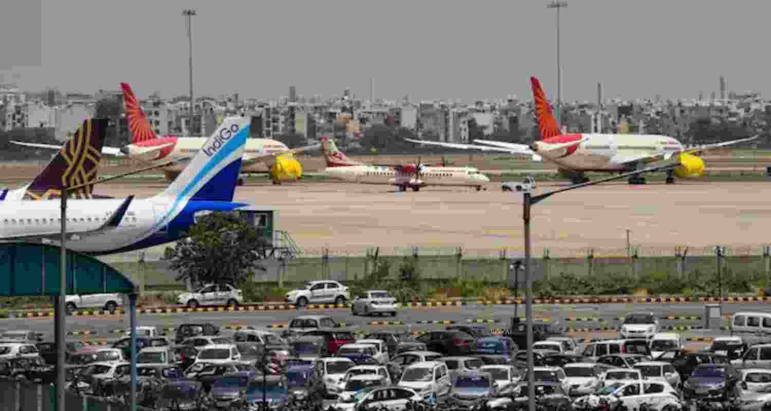 Delhi Airport upgrade to impact 100 flights a day for 3 months Delhi Airport upgrade to impact 100 flights a day for 3 months