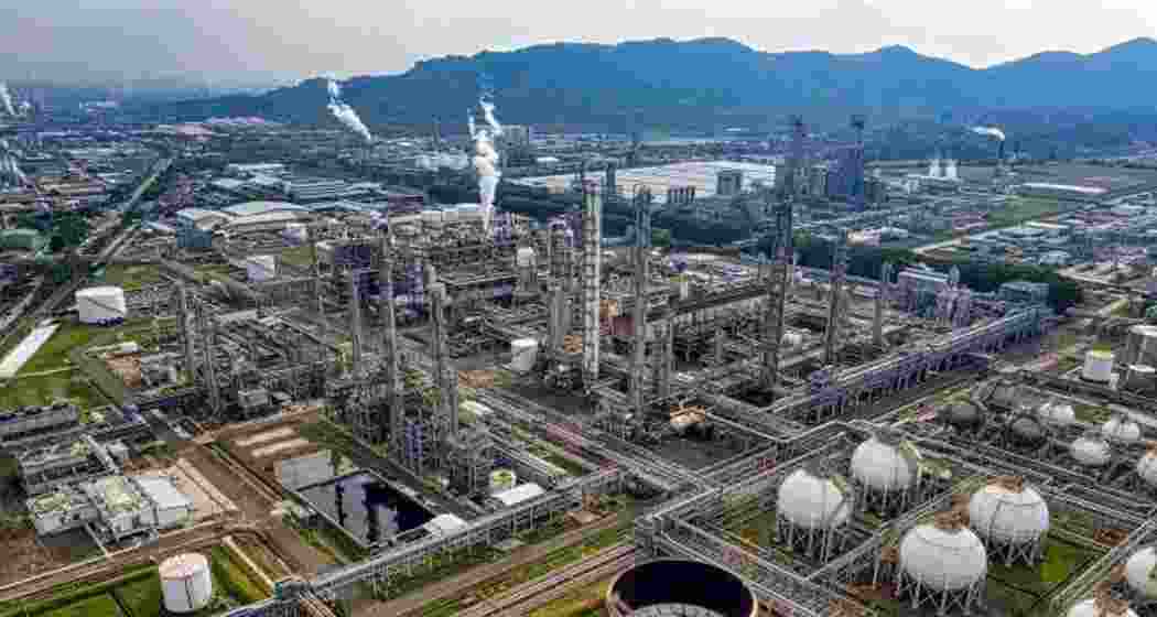 Numaligarh Refinery Limited’s plant in Assam, from where 1.8 lakh tonnes of diesel will be supplied to Bangladesh under a long-term cross-border energy agreement. Numaligarh Refinery Limited’s plant in Assam, from where 1.8 lakh tonnes of diesel will be supplied to Bangladesh under a long-term cross-border energy agreement.