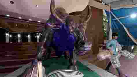 On Thursday, Indian stock markets witnessed a remarkable turnaround as both the Nifty and Sensex surged to new all-time highs, showcasing resilience despite earlier volatility On Thursday, Indian stock markets witnessed a remarkable turnaround as both the Nifty and Sensex surged to new all-time highs, showcasing resilience despite earlier volatility