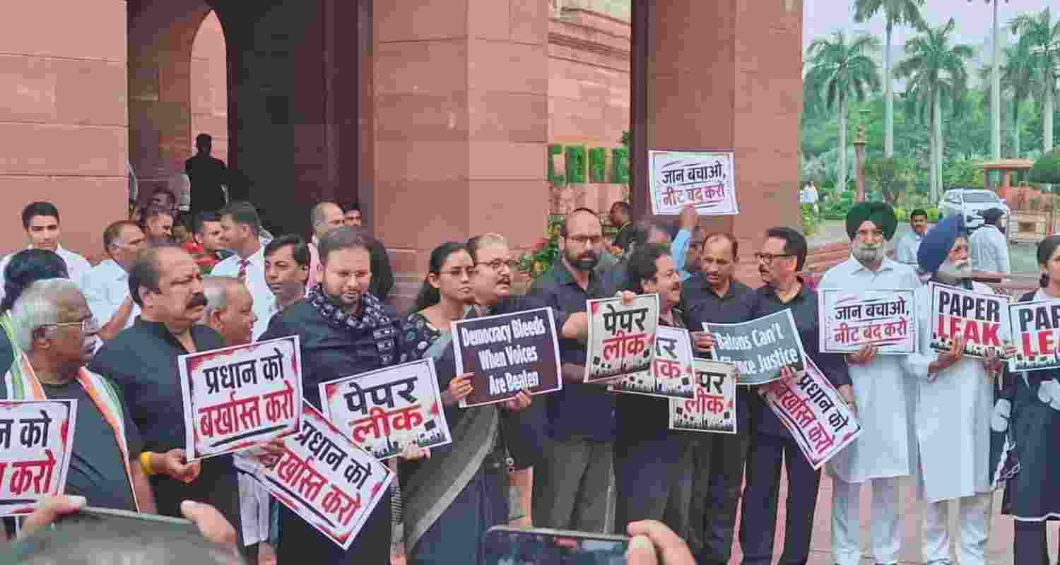 Opposition stages black dress protest in Parliament Opposition stages black dress protest in Parliament