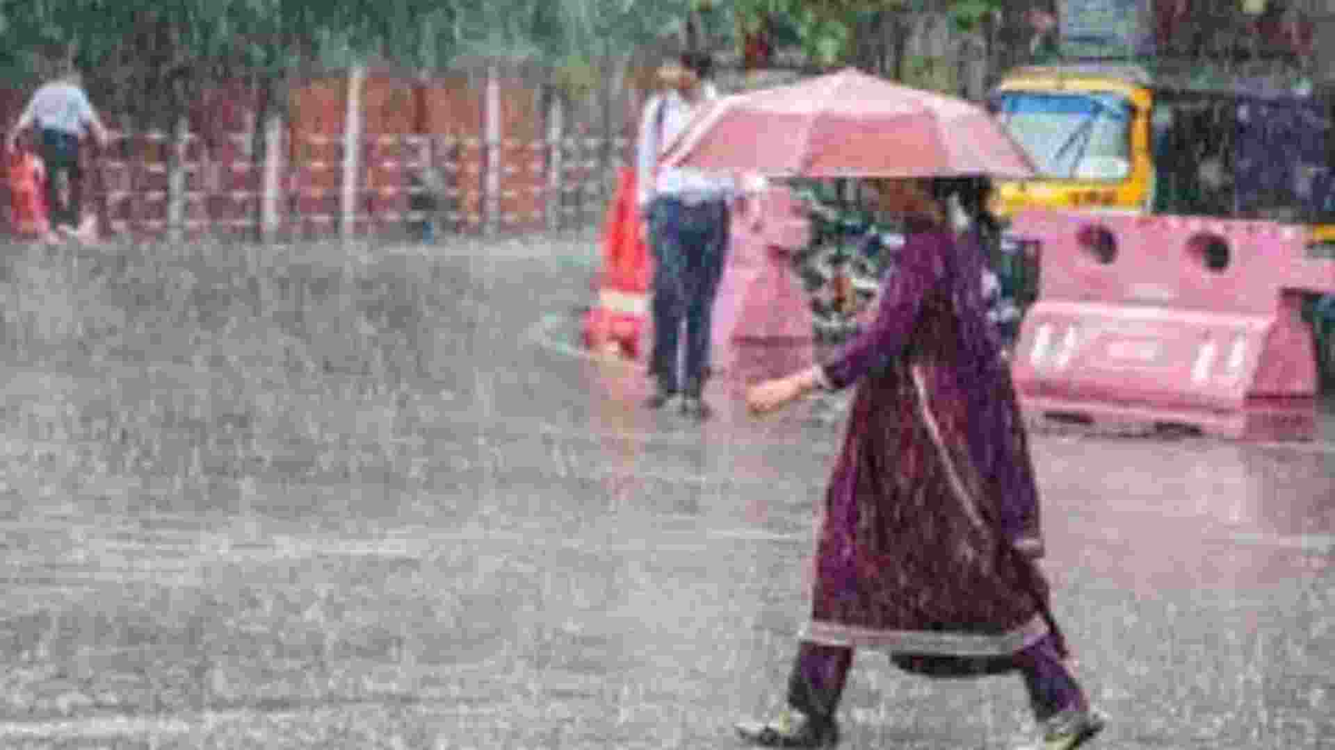 Schools remain shut in J&K, authorities moot online classes Schools remain shut in J&K, authorities moot online classes