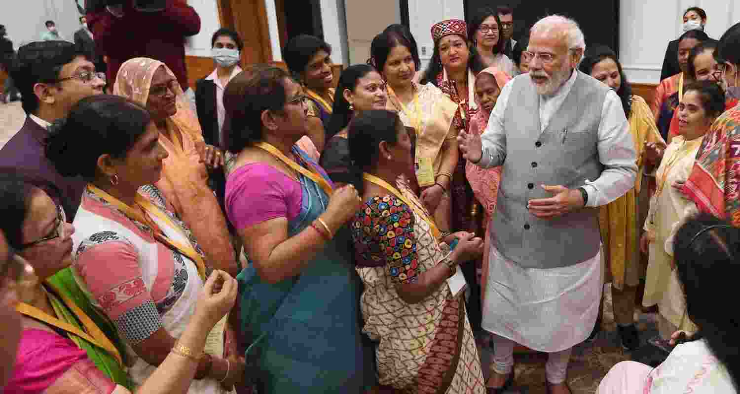 PM Modi salutes 'Nari Shakti' on Women's Day PM Modi salutes 'Nari Shakti' on Women's Day