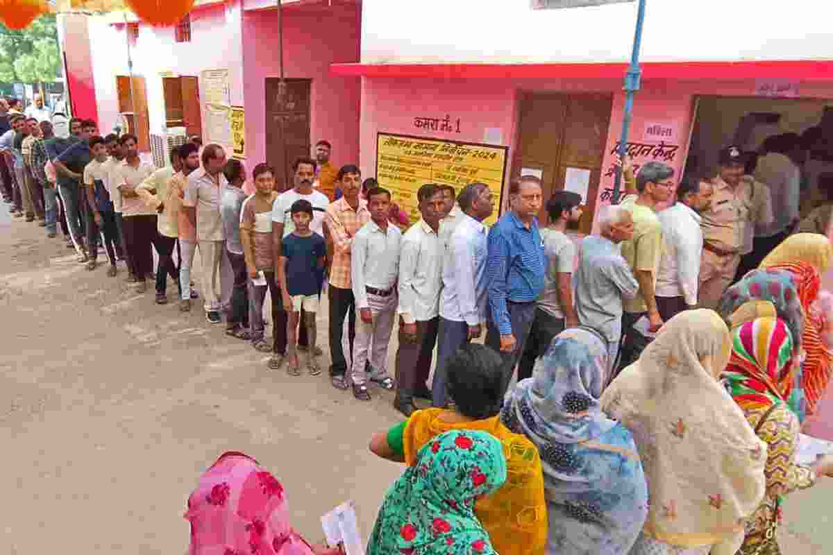 MP bypolls: Vijaypur sees 75.27pc turnout, Budhni at 72.37pc MP bypolls: Vijaypur sees 75.27pc turnout, Budhni at 72.37pc