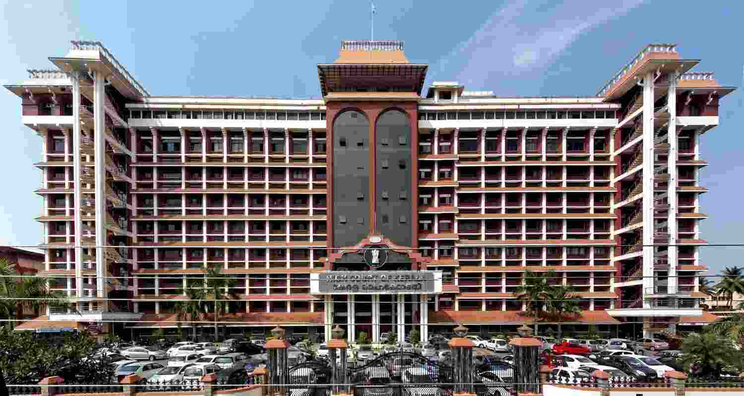 HC flays CBFC approval to movie, says Kerala lives in harmony HC flays CBFC approval to movie, says Kerala lives in harmony