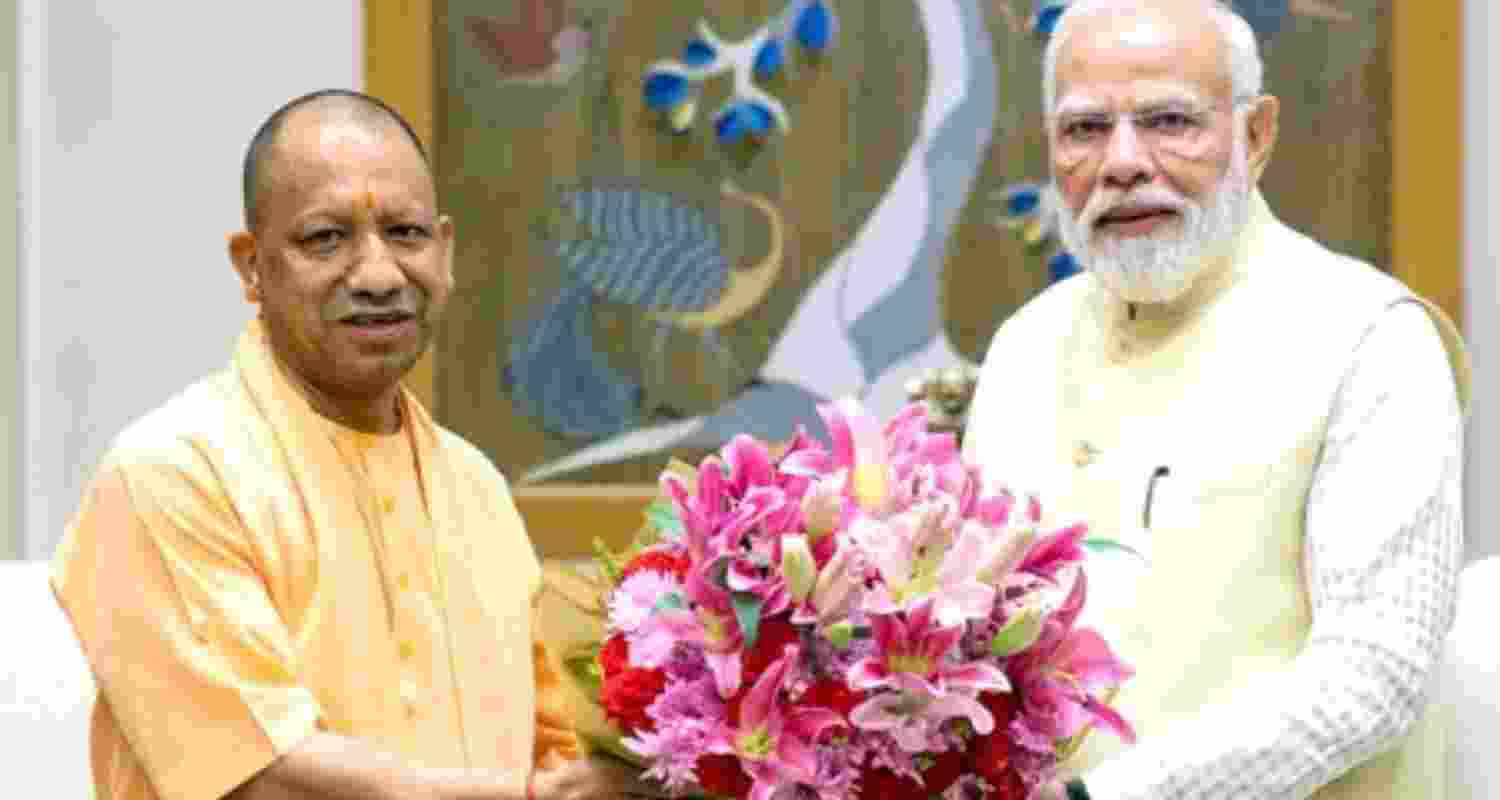 UP CM praises PM Modi, says he is 'world's most popular leader' UP CM praises PM Modi, says he is 'world's most popular leader'