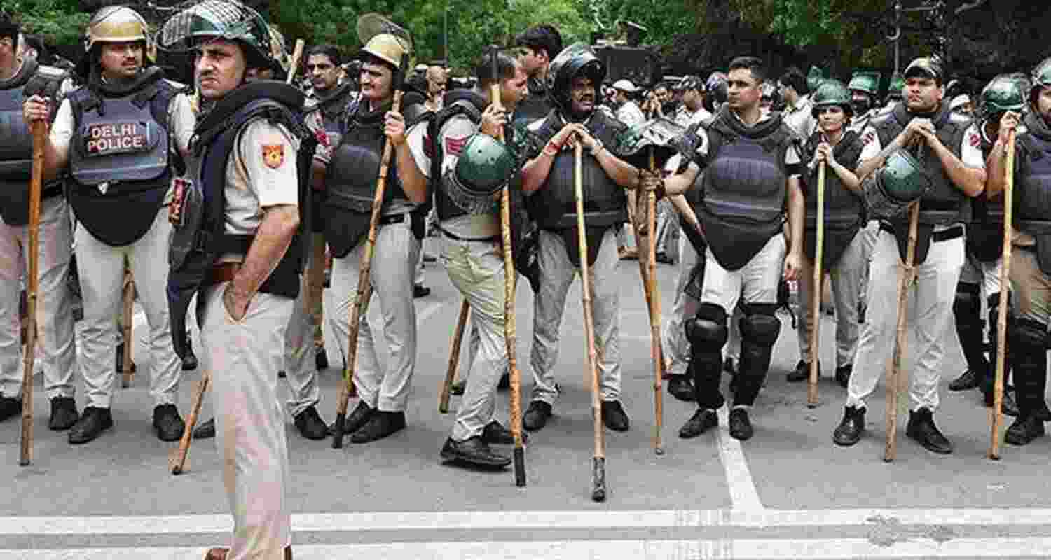 Delhi Police beefs up security for weekend protests around site Delhi Police beefs up security for weekend protests around site