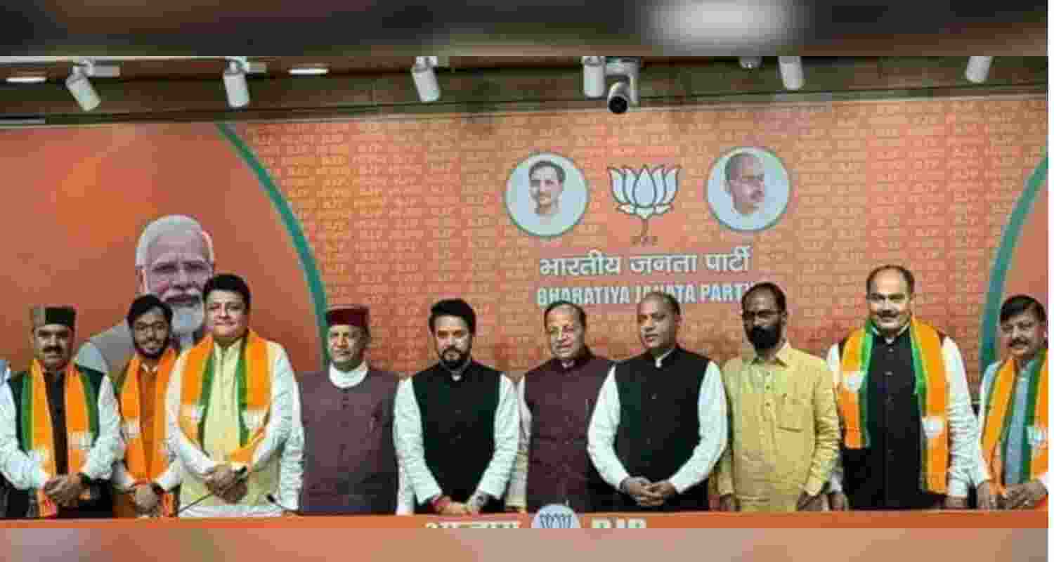 Congress rebels joining the BJP in New Delhi. Congress rebels joining the BJP in New Delhi.